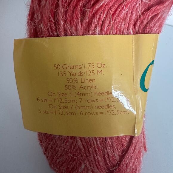 Lot of 3 Red Vintage Reynolds Clover Yarn Linen Light Worsted 135 yards 1.75oz - Picture 7 of 7